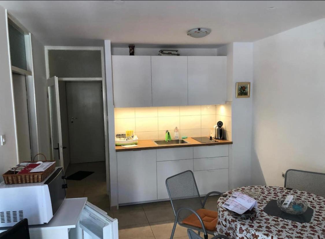 Sara Apartment Punta Omis Near Sandy Beach Extérieur photo