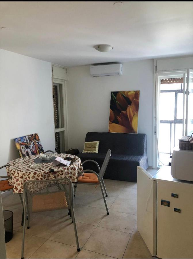 Sara Apartment Punta Omis Near Sandy Beach Extérieur photo